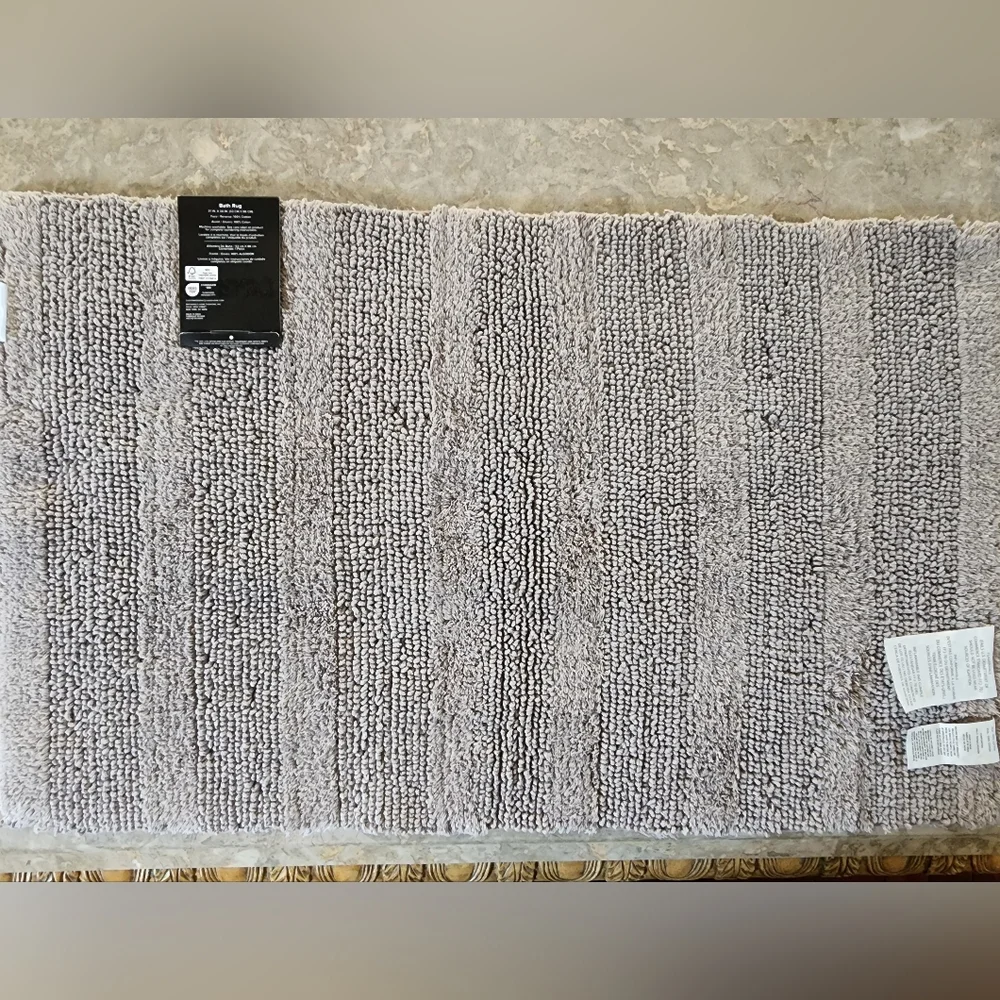 NWT UGG Elise Bath Rug 21x34 Gray